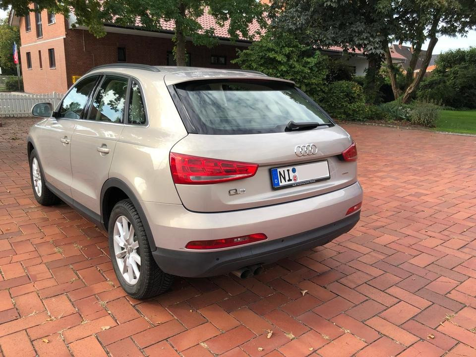 Audi Q3 TFSI + quattro + Autom. + ANK. + TÜV - Vieglā automašīna: foto 2 Audi Q3 TFSI + quattro + Autom. + ANK. + TÜV - Vieglā automašīna: foto 2