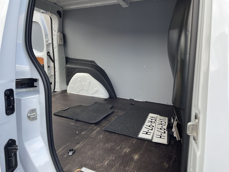 Renault Kangoo 1.5 dCi E6 Maxi R-link Lease €193 p/m Airco, Navi, PDC, Trekhaak, onderhoudshistorie aanwezig līzingu Renault Kangoo 1.5 dCi E6 Maxi R-link Lease €193 p/m Airco, Navi, PDC, Trekhaak, onderhoudshistorie aanwezig: foto 15
