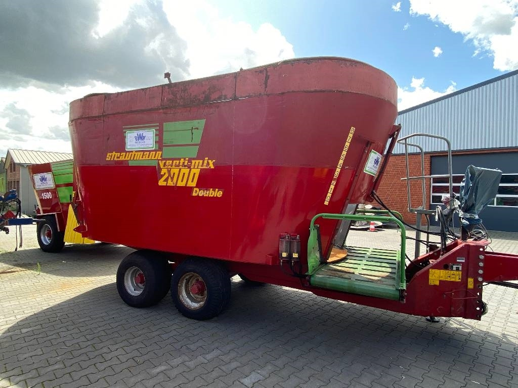 Strautmann Verti Mix 2000 Double - Lopbarības mikseris: foto 1 Strautmann Verti Mix 2000 Double - Lopbarības mikseris: foto 1