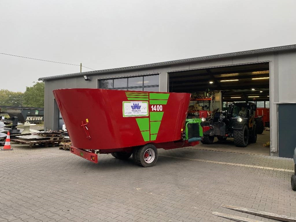 Strautmann Verti Mix - Lopbarības mikseris: foto 1 Strautmann Verti Mix - Lopbarības mikseris: foto 1