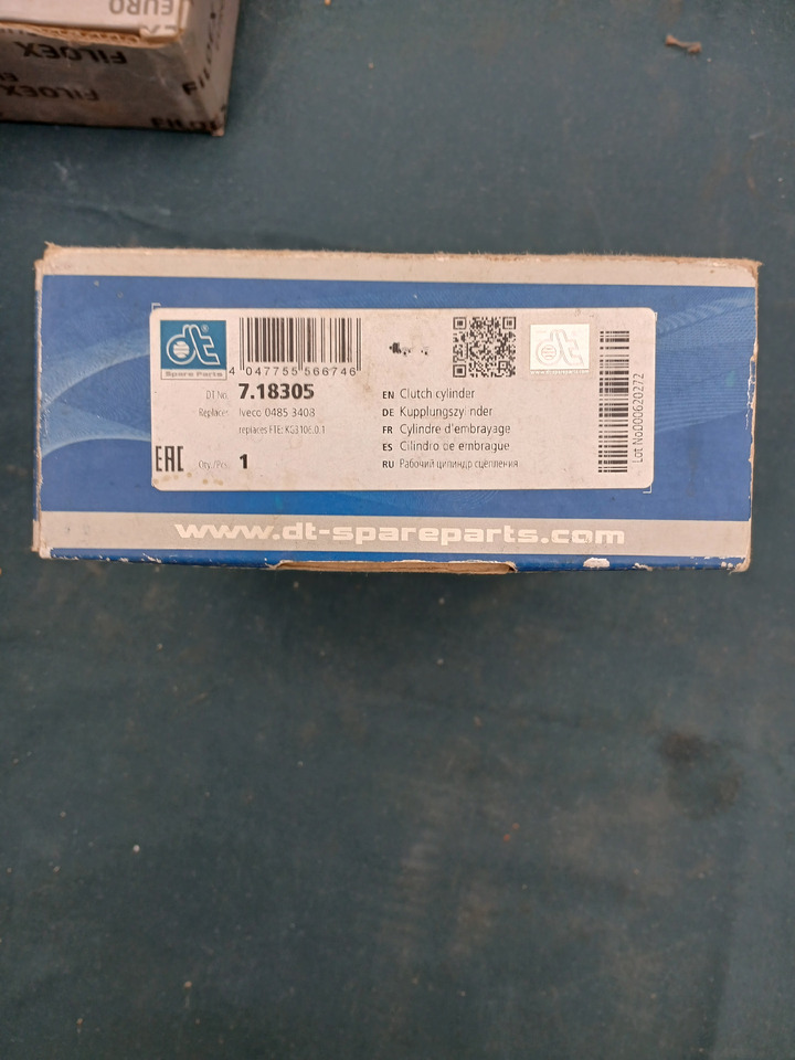 Mastercylinder DT 718305 for IVECO - Sajūga cilindrs: foto 2 Mastercylinder DT 718305 for IVECO - Sajūga cilindrs: foto 2