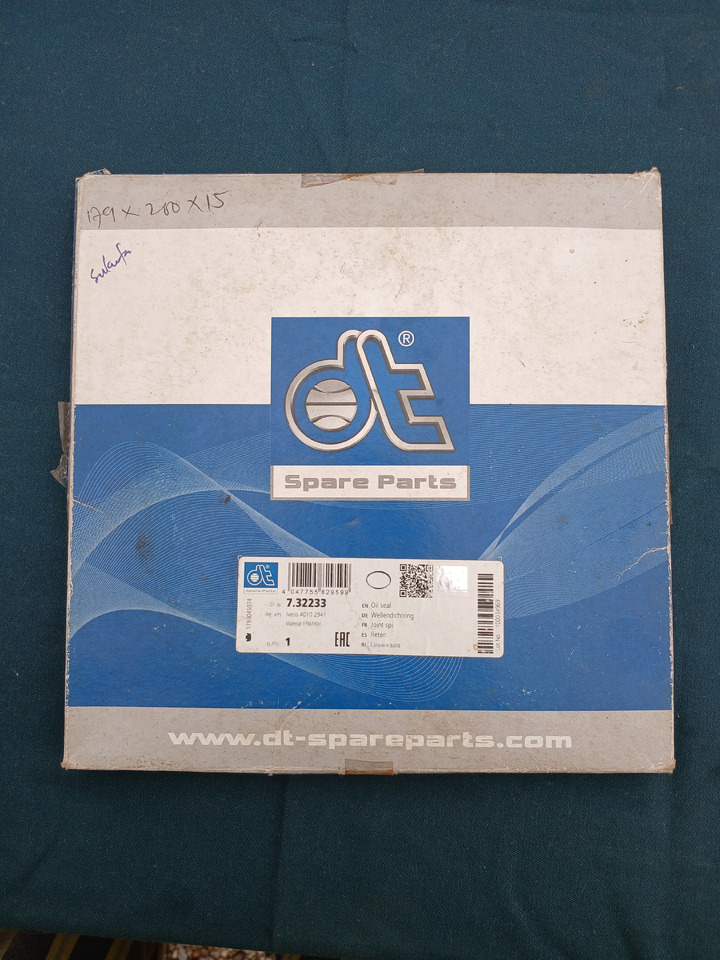 Sealring DT 732233 for IVECO wheelhub - Aizmugurējā ass: foto 1 Sealring DT 732233 for IVECO wheelhub - Aizmugurējā ass: foto 1