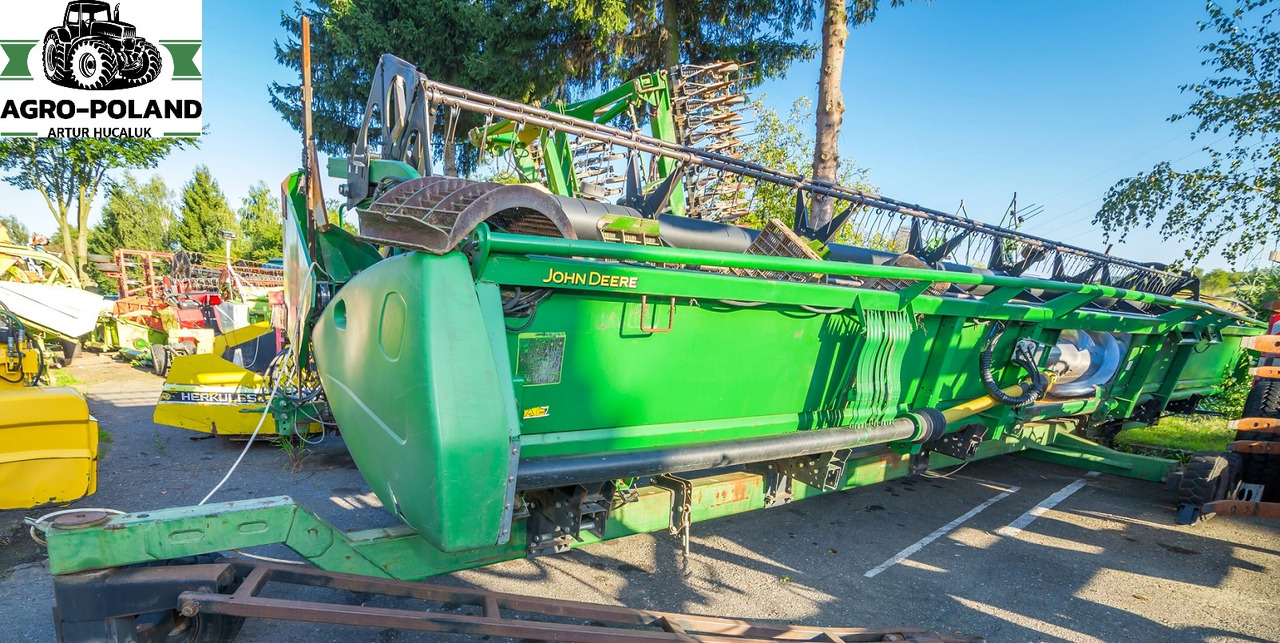 JOHN DEERE 635 R - 10,7 M - 2013 ROK - Labības heders: foto 1 JOHN DEERE 635 R - 10,7 M - 2013 ROK - Labības heders: foto 1