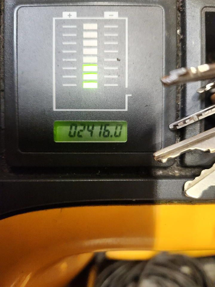 JUNGHEINRICH EJC110 250ZT - Krautņotājs: foto 2 JUNGHEINRICH EJC110 250ZT - Krautņotājs: foto 2