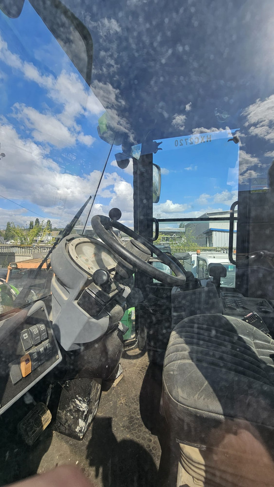 CATERPILLAR 924H - Riteņu iekrāvējs: foto 4 CATERPILLAR 924H - Riteņu iekrāvējs: foto 4