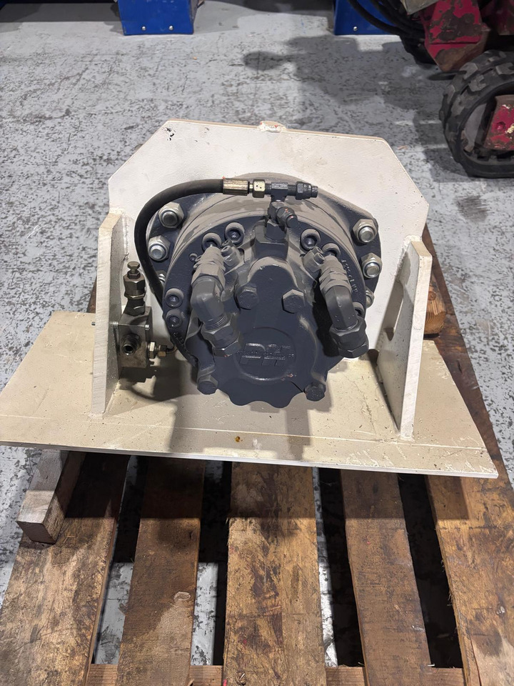 POCLAIN MS 11 - Hidrauliskais motors - Urbšanas mašīna: foto 2 POCLAIN MS 11 - Hidrauliskais motors - Urbšanas mašīna: foto 2