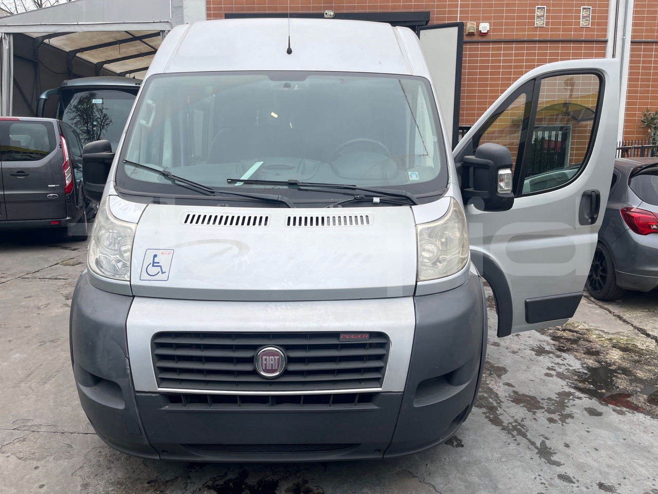 Fiat Ducato - Mikroautobuss, Pasažieru furgons: foto 1 Fiat Ducato - Mikroautobuss, Pasažieru furgons: foto 1
