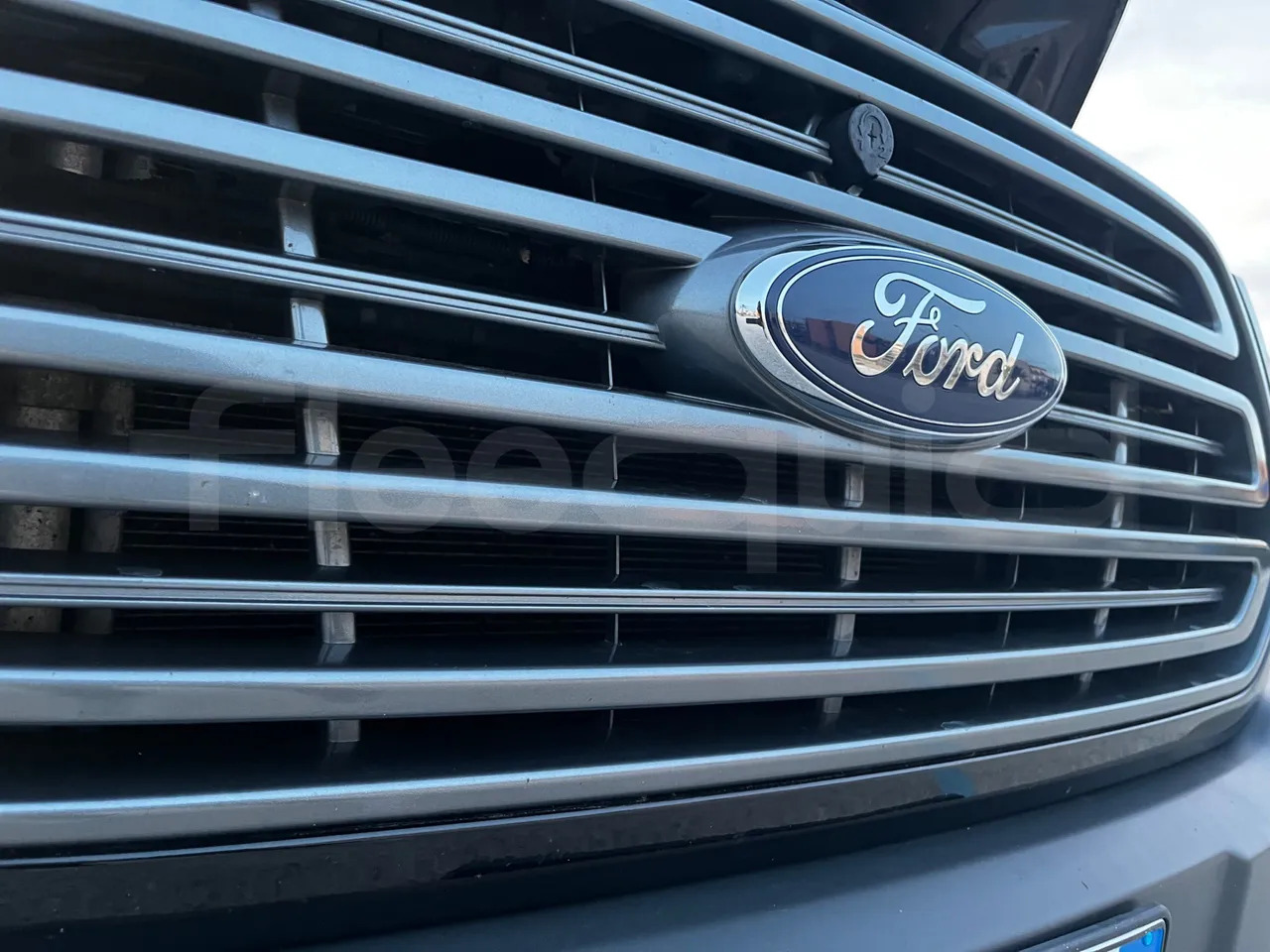 Mikroautobuss, Pasažieru furgons Ford Transit: foto 48 Mikroautobuss, Pasažieru furgons Ford Transit: foto 48