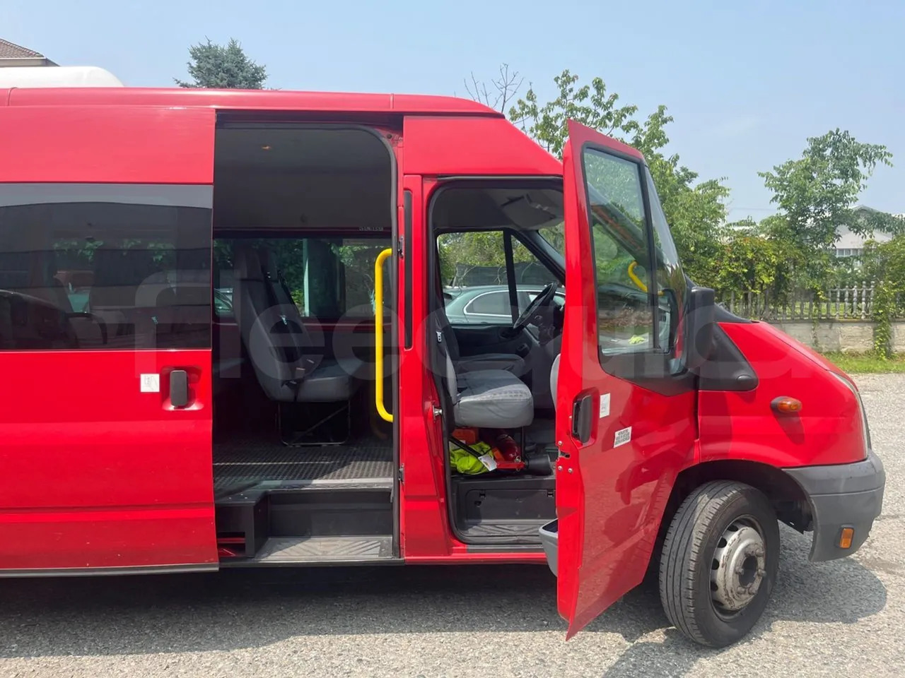 Ford Transit Tourneo līzingu Ford Transit Tourneo: foto 10