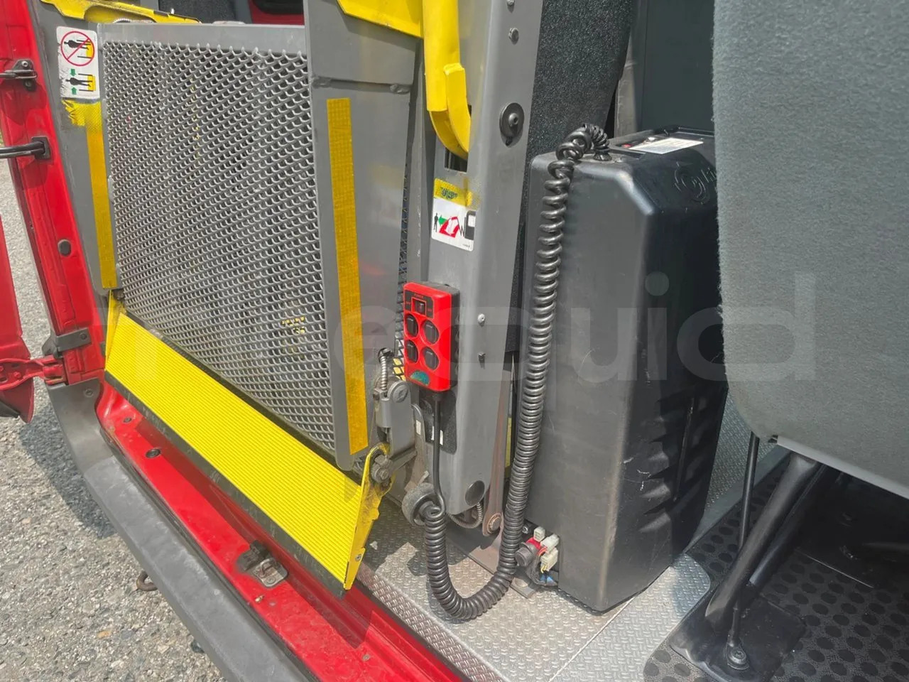 Ford Transit Tourneo līzingu Ford Transit Tourneo: foto 8