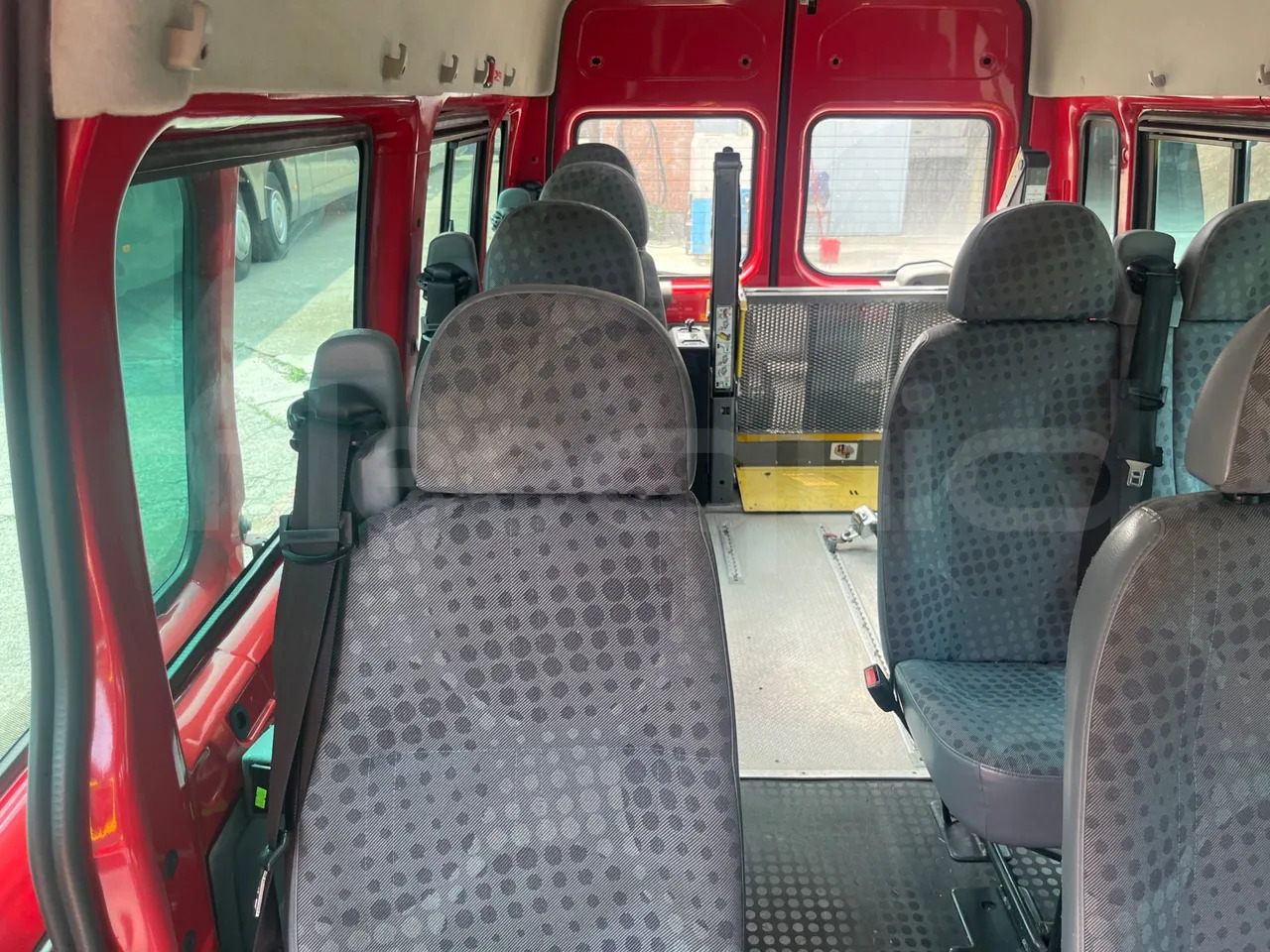 Ford Transit Tourneo līzingu Ford Transit Tourneo: foto 20