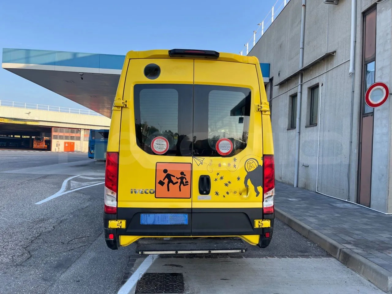 Iveco Daily - Skolas autobuss, Mikroautobuss: foto 5 Iveco Daily - Skolas autobuss, Mikroautobuss: foto 5