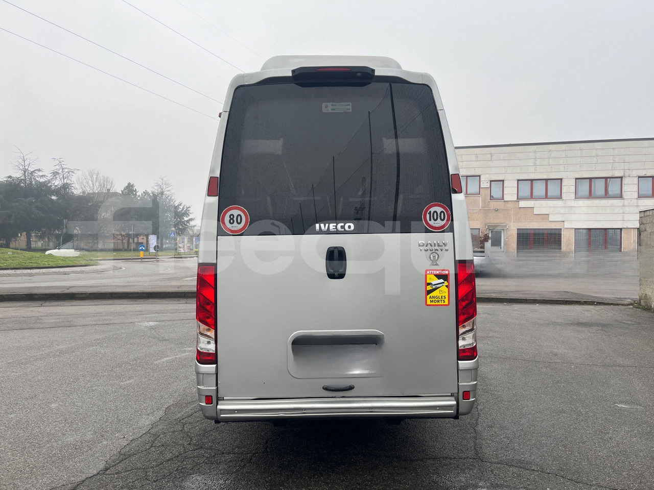 Iveco Daily - Mikroautobuss, Pasažieru furgons: foto 5 Iveco Daily - Mikroautobuss, Pasažieru furgons: foto 5