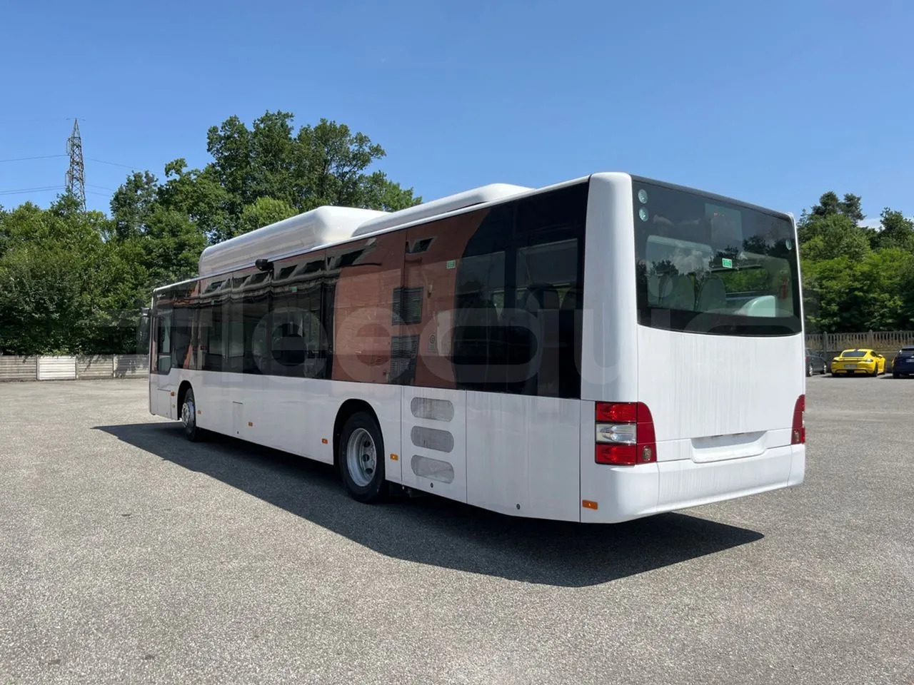 Man A21 līzingu Man A21: foto 7