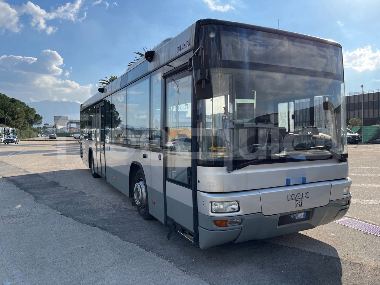 Man Lion's Classic - Piepilsētas autobuss: foto 1 Man Lion's Classic - Piepilsētas autobuss: foto 1