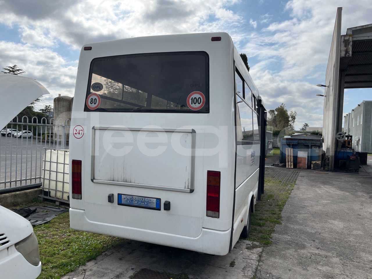 Mercedes-Benz 414T - Mikroautobuss, Pasažieru furgons: foto 4 Mercedes-Benz 414T - Mikroautobuss, Pasažieru furgons: foto 4