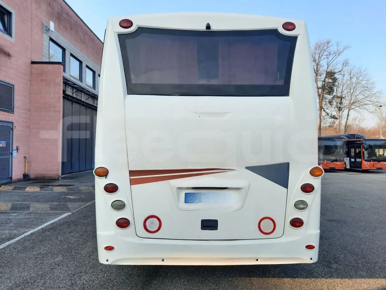 Mercedes-Benz MB1022 - Starppilsētu autobuss: foto 5 Mercedes-Benz MB1022 - Starppilsētu autobuss: foto 5