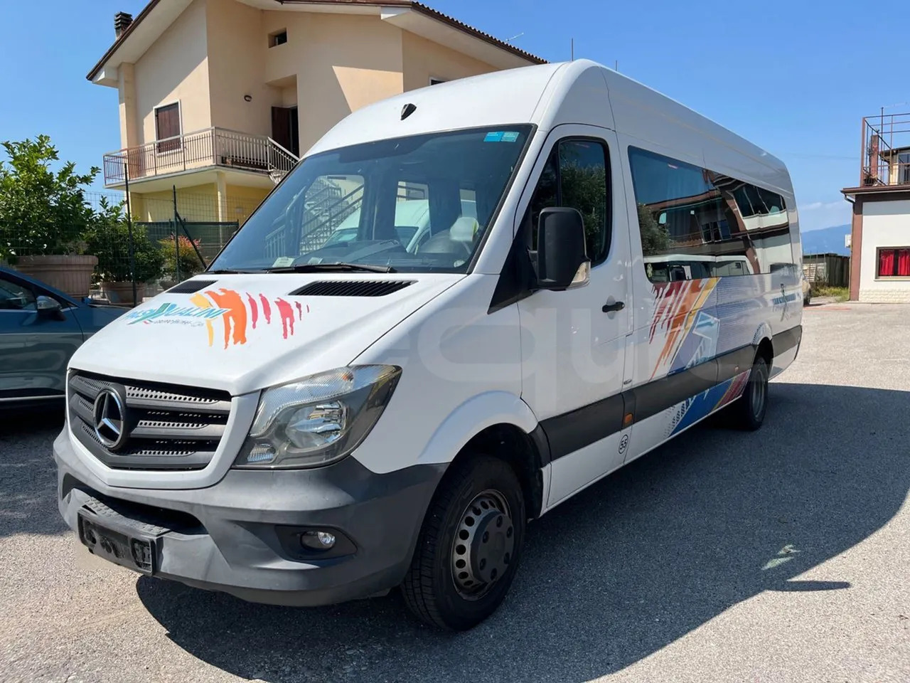 Mercedes-Benz MB906 - Piepilsētas autobuss: foto 4 Mercedes-Benz MB906 - Piepilsētas autobuss: foto 4