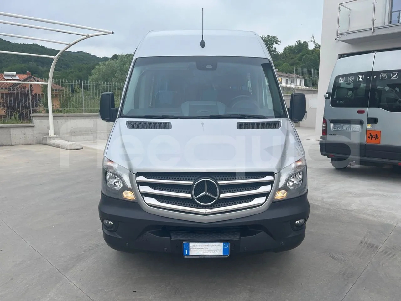Mercedes-Benz Sprinter - Mikroautobuss, Pasažieru furgons: foto 2 Mercedes-Benz Sprinter - Mikroautobuss, Pasažieru furgons: foto 2