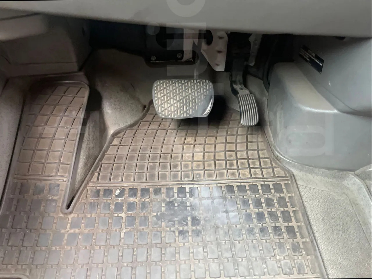 Mercedes-Benz Sprinter - Starppilsētu autobuss: foto 2 Mercedes-Benz Sprinter - Starppilsētu autobuss: foto 2