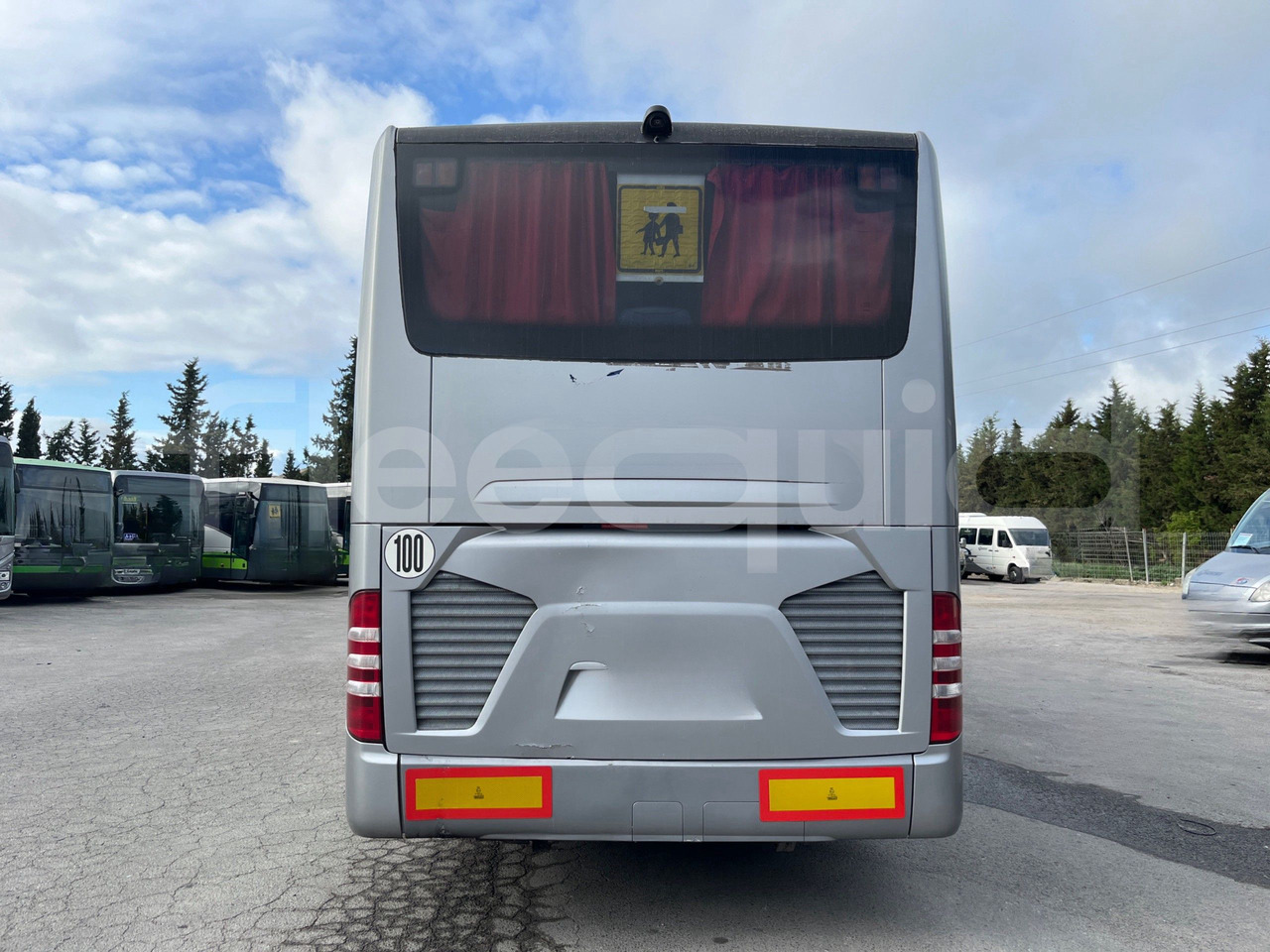 Mercedes-Benz Tourismo - Starppilsētu autobuss: foto 5 Mercedes-Benz Tourismo - Starppilsētu autobuss: foto 5