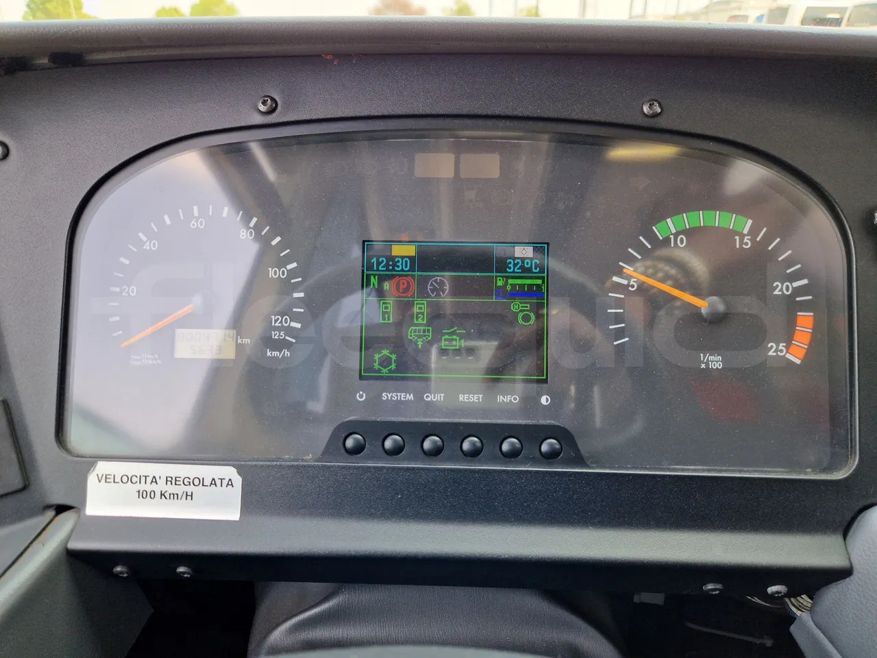 Mercedes-Benz Tourismo - Starppilsētu autobuss: foto 3 Mercedes-Benz Tourismo - Starppilsētu autobuss: foto 3