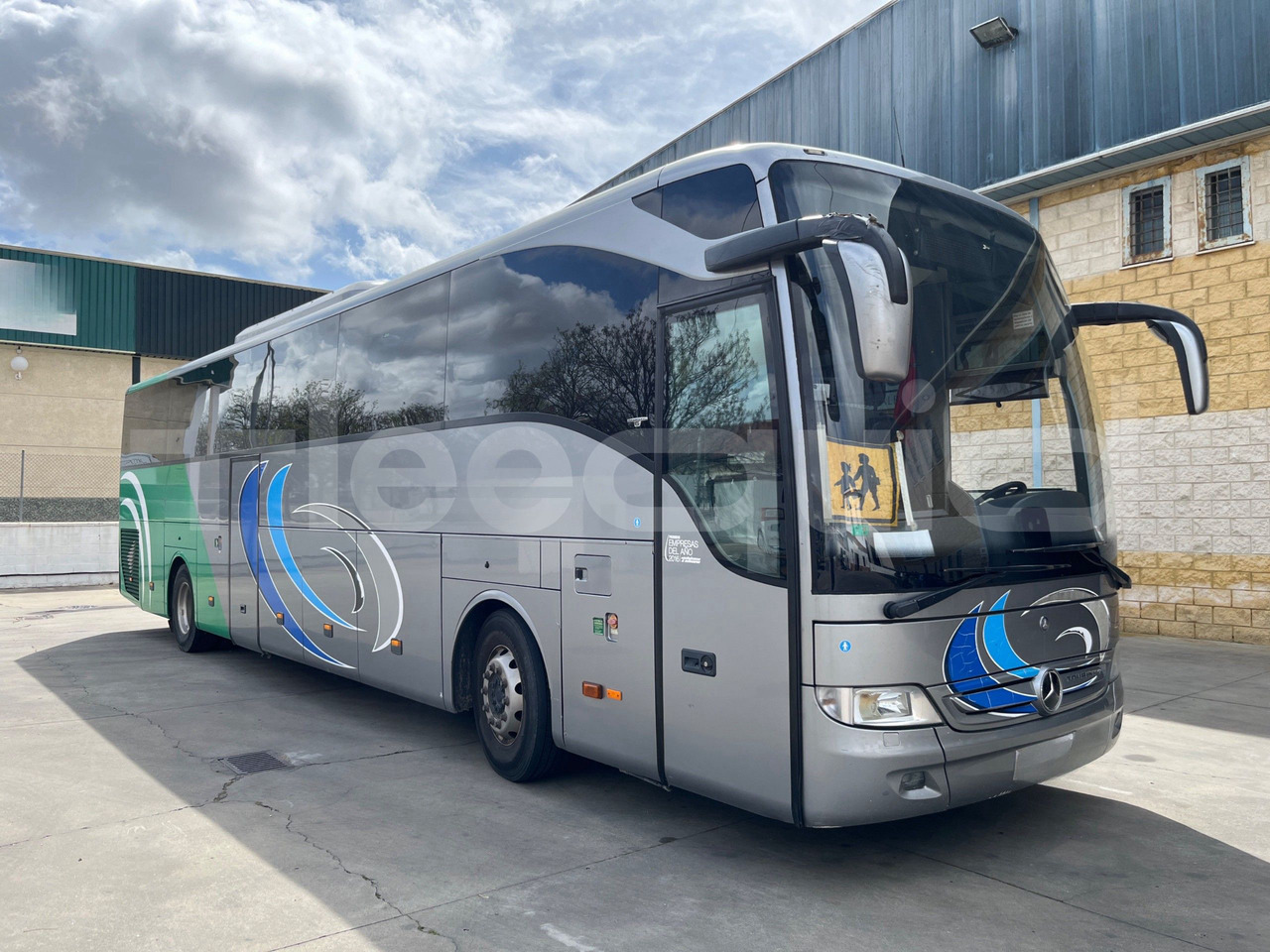 Mercedes-Benz Tourismo - Starppilsētu autobuss: foto 1 Mercedes-Benz Tourismo - Starppilsētu autobuss: foto 1