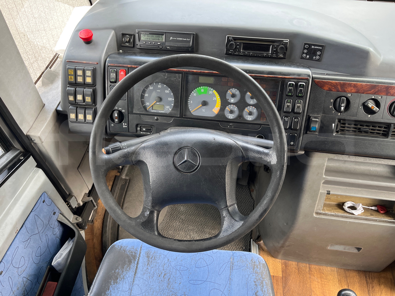 Starppilsētu autobuss Mercedes-Benz Vario: foto 19