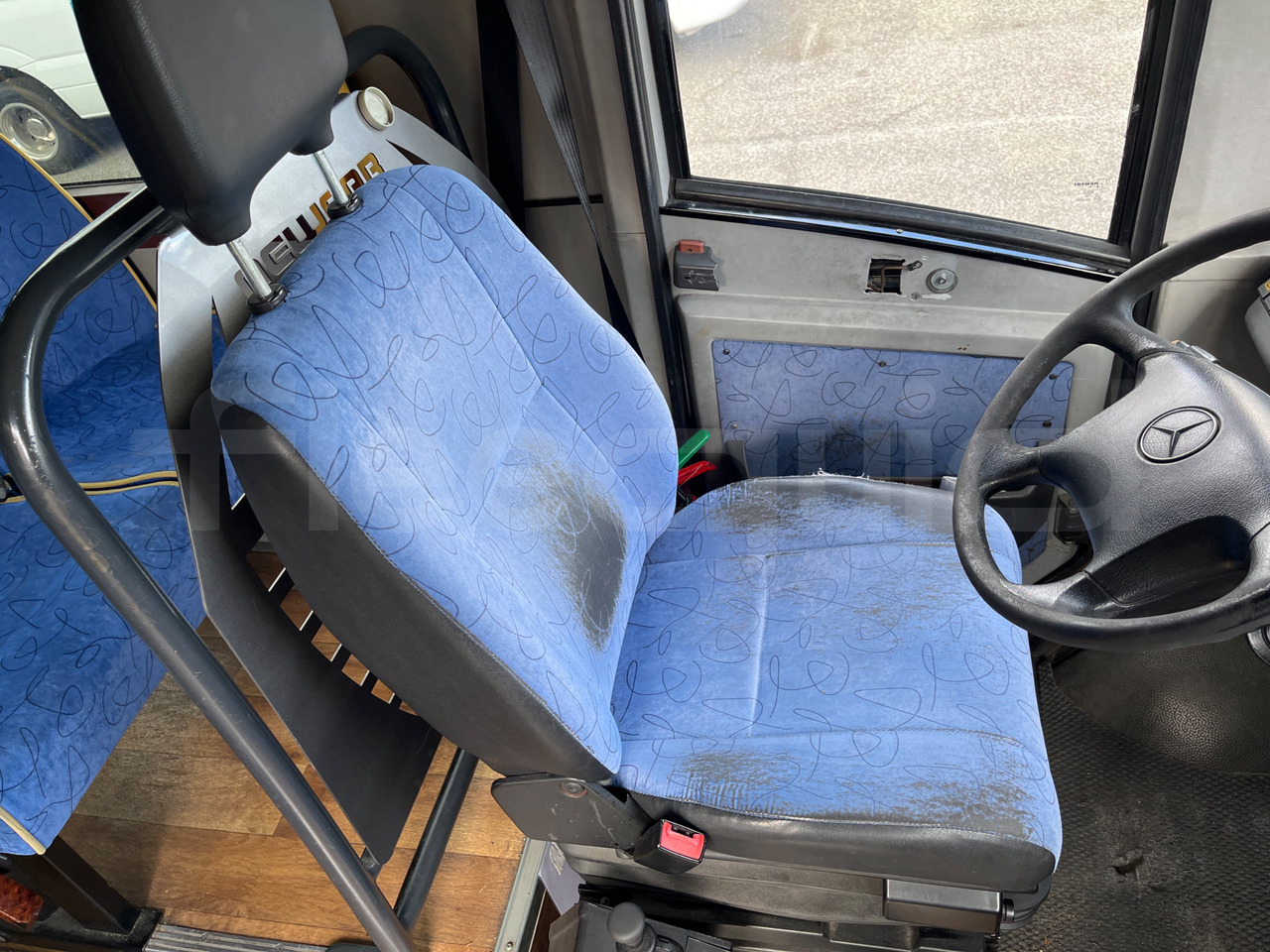 Starppilsētu autobuss Mercedes-Benz Vario: foto 17