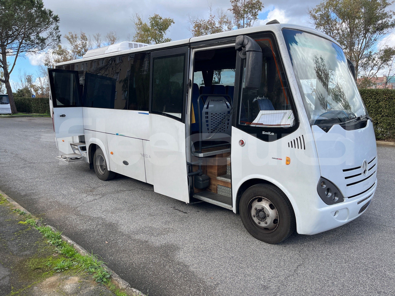 Starppilsētu autobuss Mercedes-Benz Vario: foto 11
