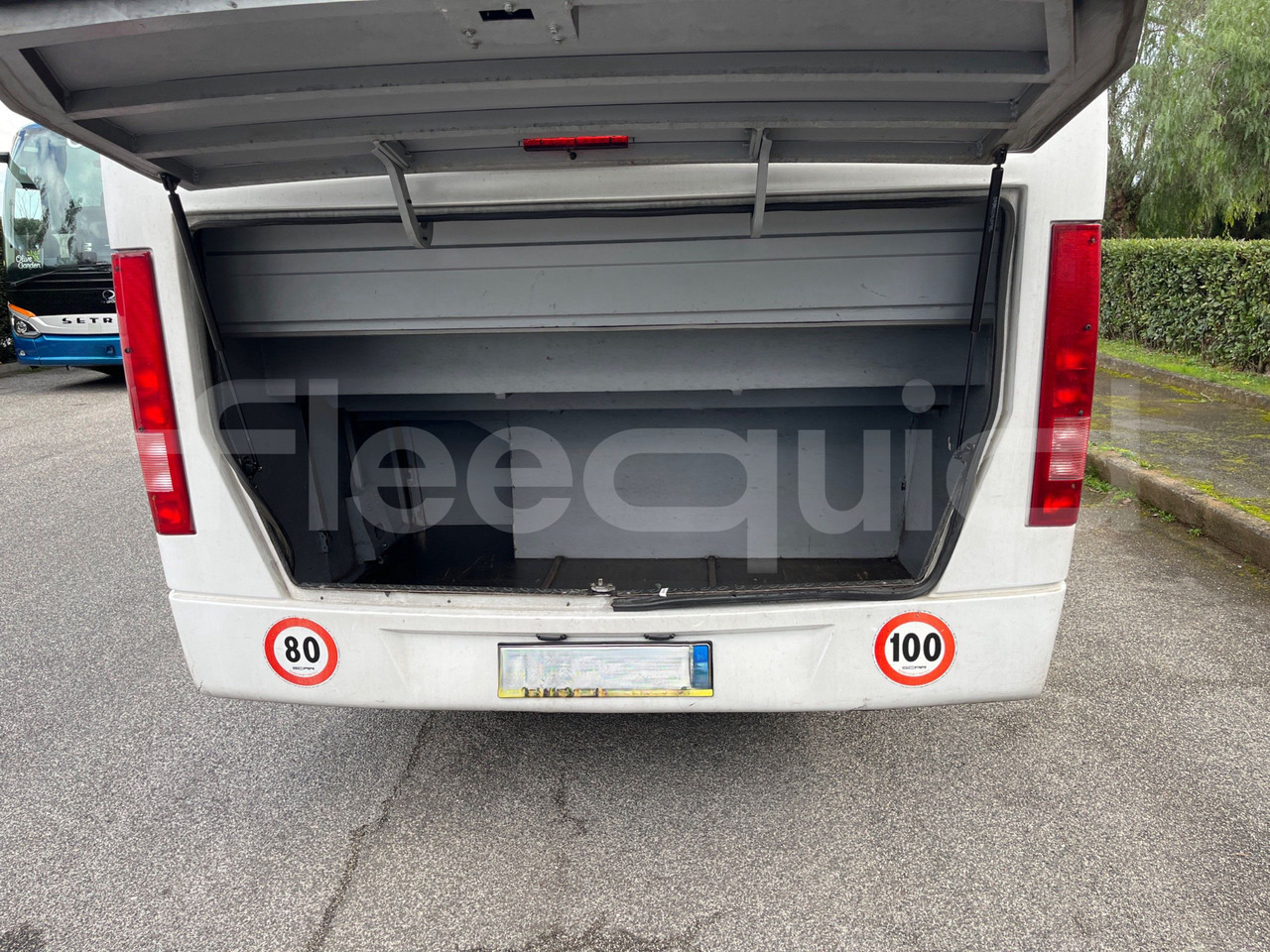 Starppilsētu autobuss Mercedes-Benz Vario: foto 7