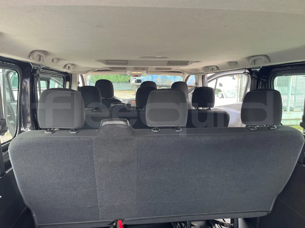 Piepilsētas autobuss Opel Vivaro - B: foto 25