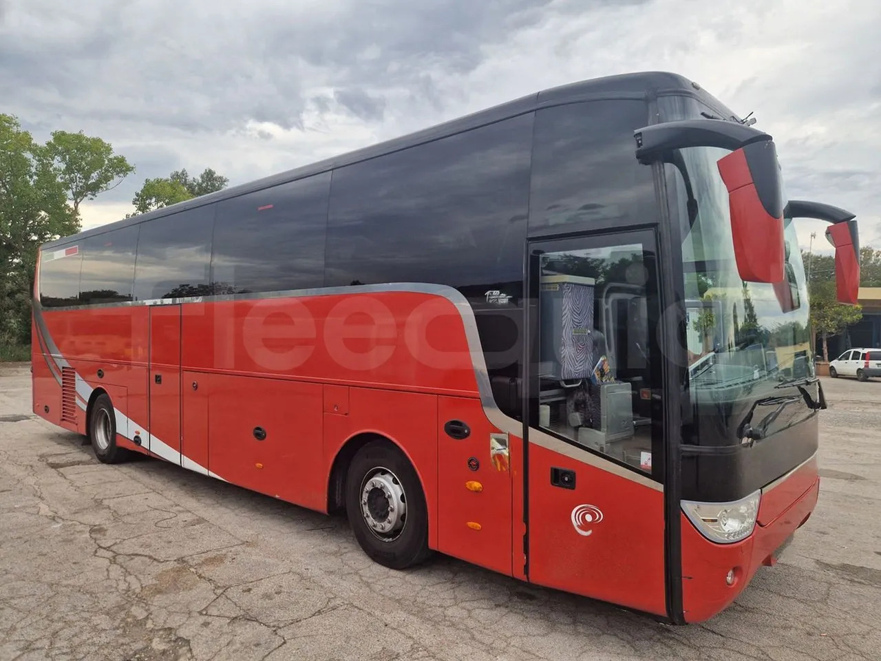 Van Hool Acron - Starppilsētu autobuss: foto 1 Van Hool Acron - Starppilsētu autobuss: foto 1