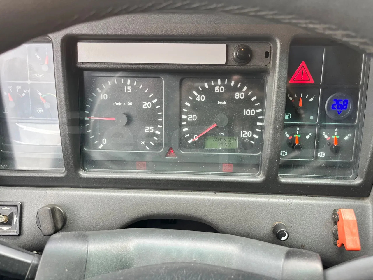 Volvo Barbi Genesis - Starppilsētu autobuss: foto 3 Volvo Barbi Genesis - Starppilsētu autobuss: foto 3