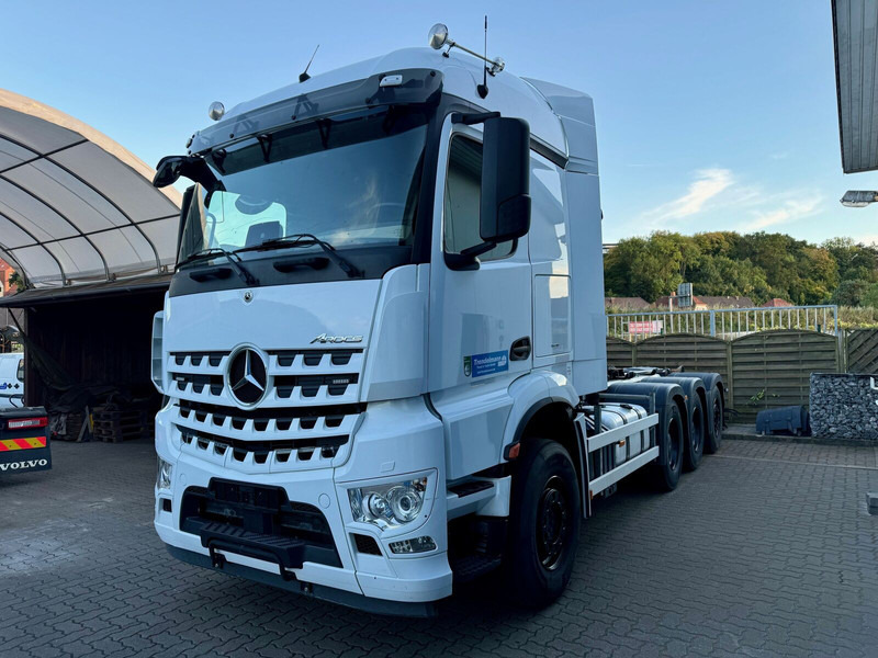 Mercedes-Benz Arocs MP5 3253 8x4 Tridem ARK HIAB 24 to - Pacēlājs ar āķi: foto 5 Mercedes-Benz Arocs MP5 3253 8x4 Tridem ARK HIAB 24 to - Pacēlājs ar āķi: foto 5