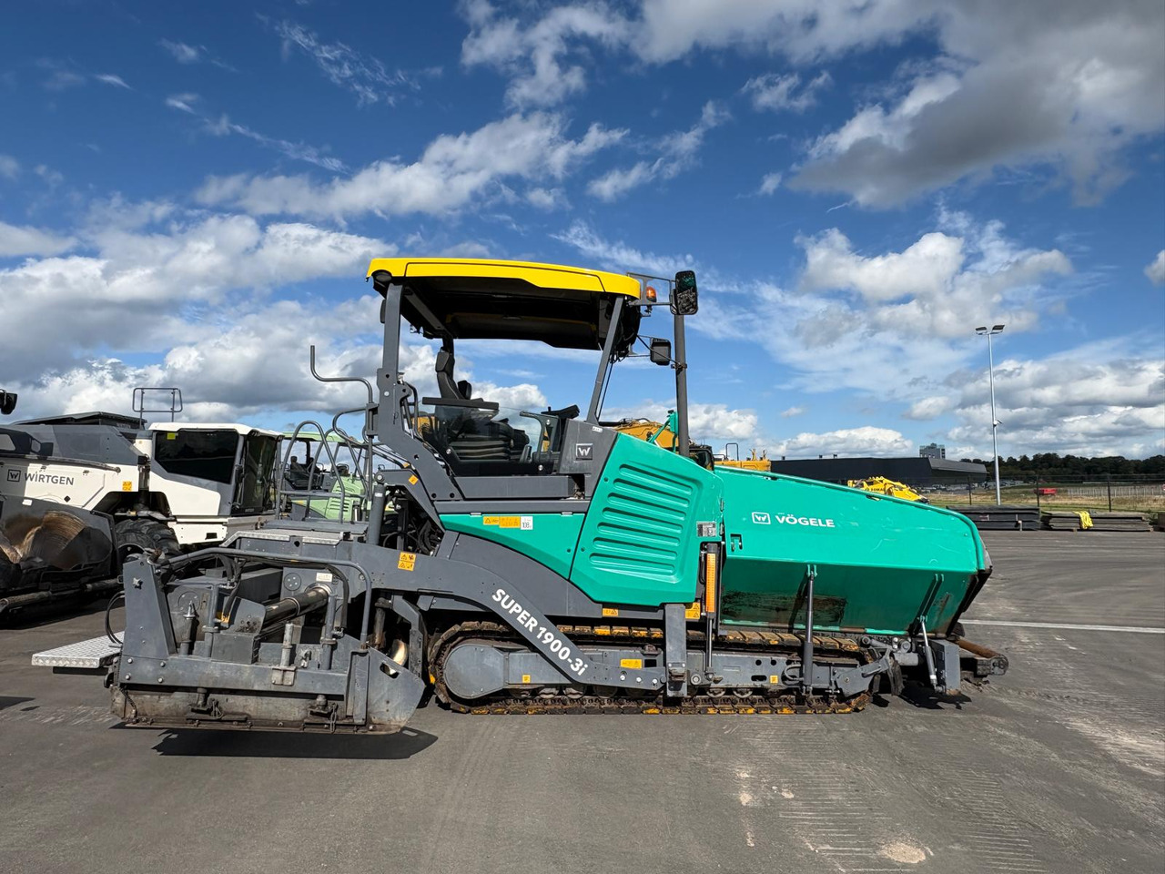 Asfalta klājējs VÖGELE SUPER 1900-3i: foto 6 Asfalta klājējs VÖGELE SUPER 1900-3i: foto 6