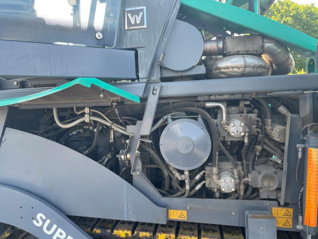 Asfalta klājējs VÖGELE SUPER 1900-3i: foto 18 Asfalta klājējs VÖGELE SUPER 1900-3i: foto 18