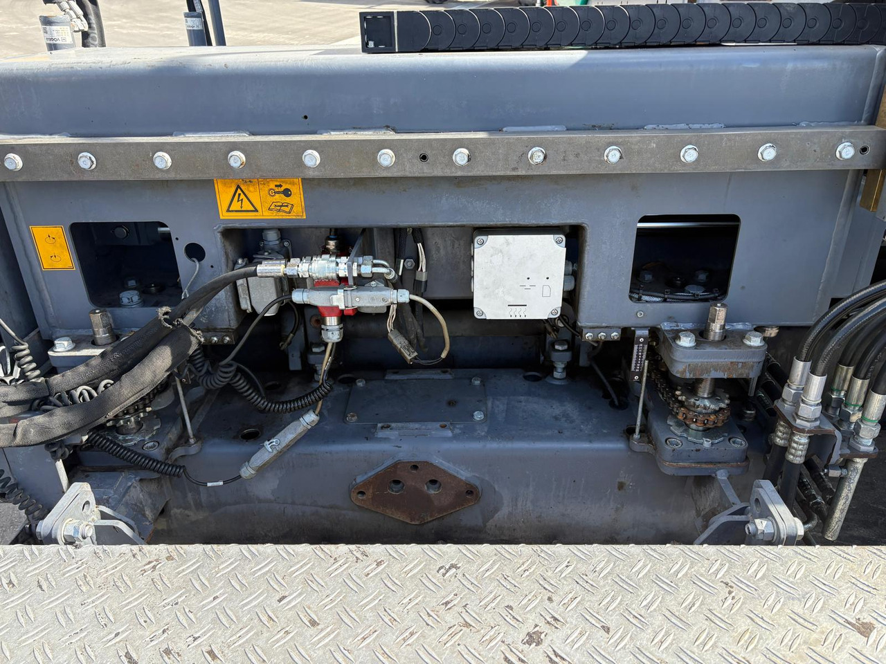 Asfalta klājējs VÖGELE SUPER 1900-3i: foto 17 Asfalta klājējs VÖGELE SUPER 1900-3i: foto 17