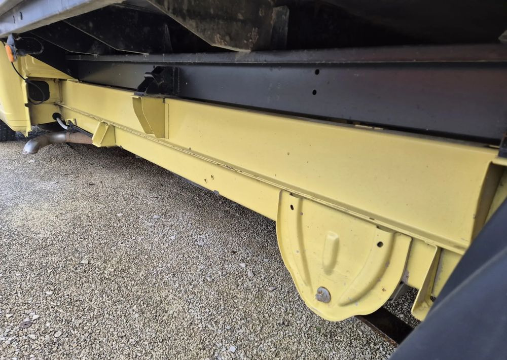 Fiat DUCATO 2.3 MultiJet 150KM - Automašīna ar kravas platformu: foto 5 Fiat DUCATO 2.3 MultiJet 150KM - Automašīna ar kravas platformu: foto 5