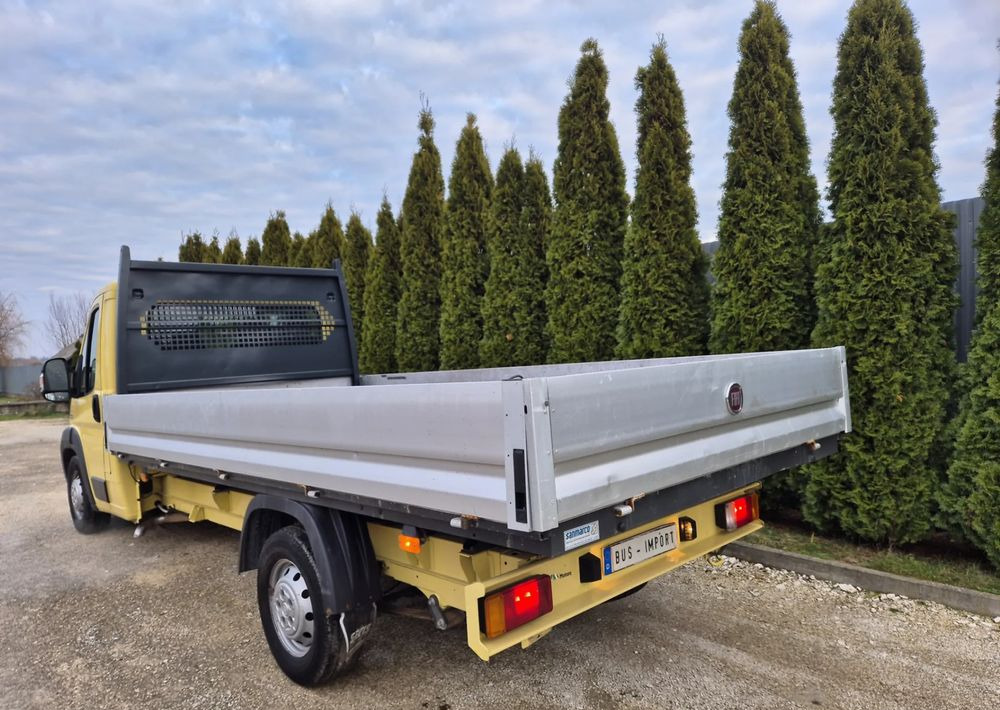 Fiat DUCATO 2.3 MultiJet 150KM - Automašīna ar kravas platformu: foto 3 Fiat DUCATO 2.3 MultiJet 150KM - Automašīna ar kravas platformu: foto 3