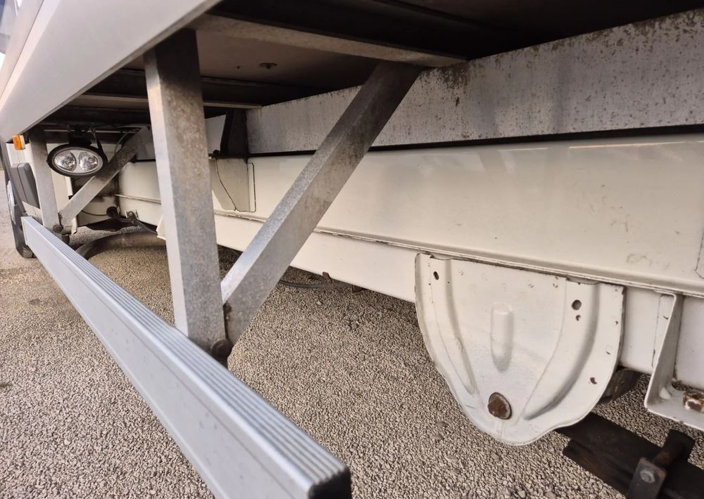 Fiat Ducato 3.0 160KM - Furgons ar slēgtā virsbūve: foto 5 Fiat Ducato 3.0 160KM - Furgons ar slēgtā virsbūve: foto 5