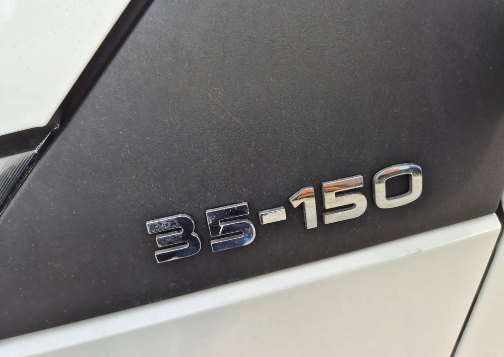 Komercauto pašizgāzējs Iveco 35C15 3.0: foto 15