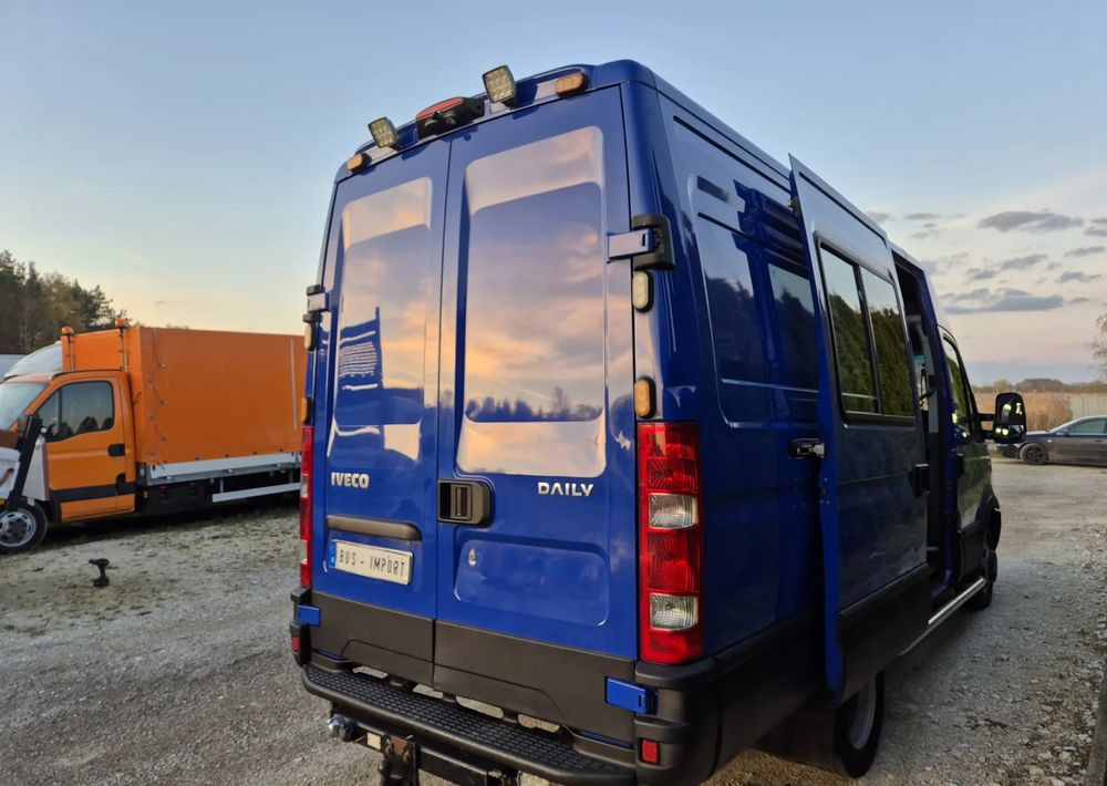 Iveco 35C17/ 3.0 170KM/ - Kravas-pasažieru furgons: foto 4 Iveco 35C17/ 3.0 170KM/ - Kravas-pasažieru furgons: foto 4