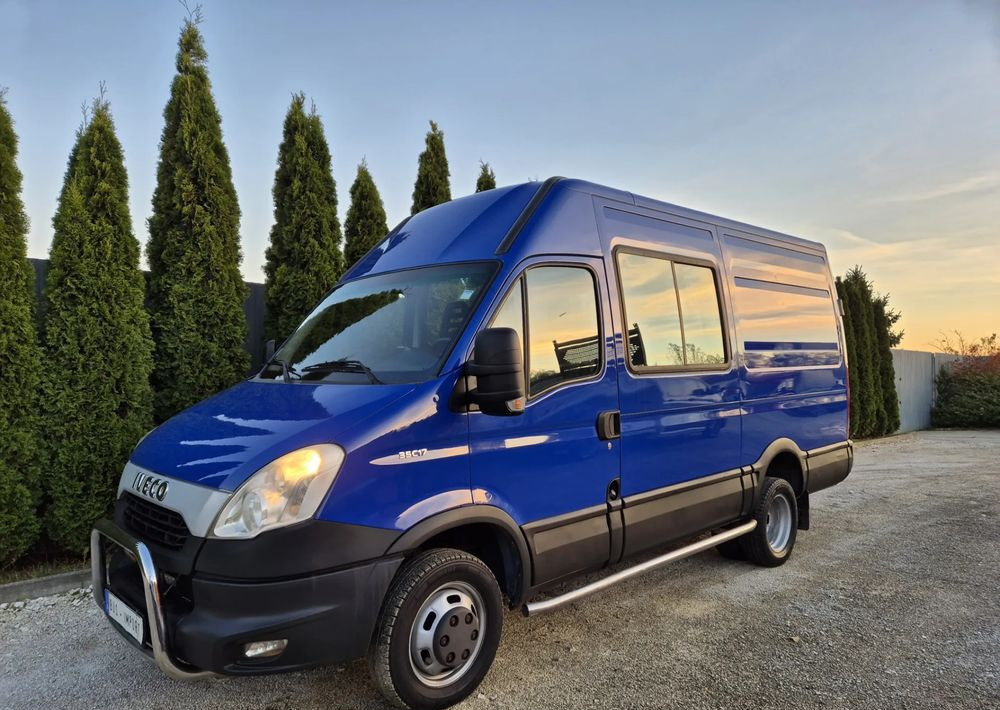 Iveco 35C17/ 3.0 170KM/ - Kravas-pasažieru furgons: foto 2 Iveco 35C17/ 3.0 170KM/ - Kravas-pasažieru furgons: foto 2