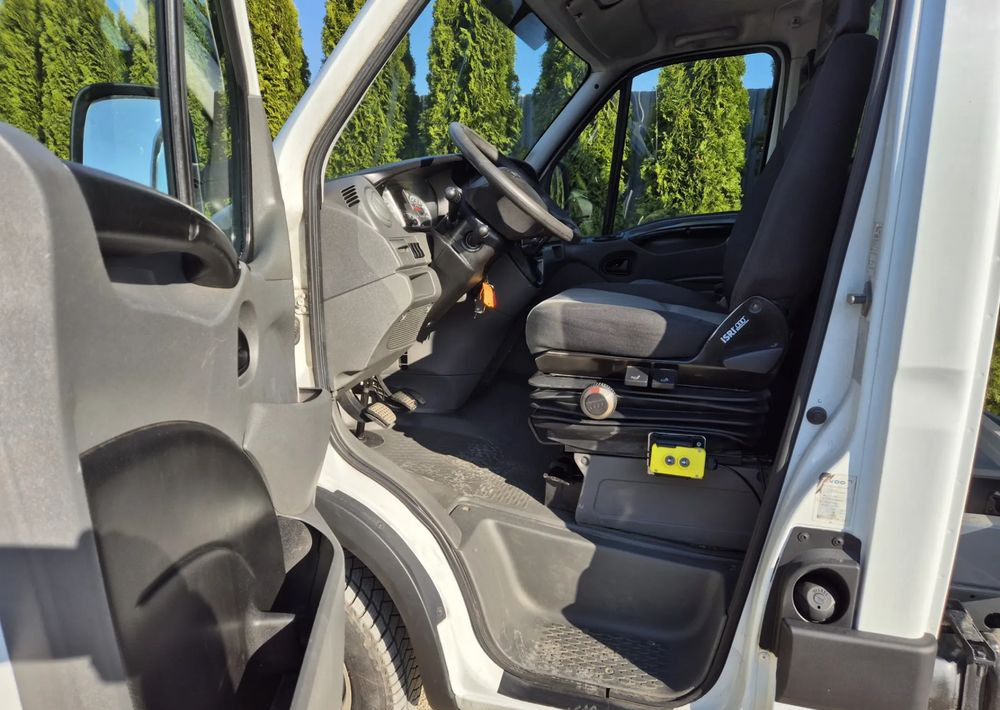 Komercauto pašizgāzējs Iveco 35c15 3.0 150KM: foto 6