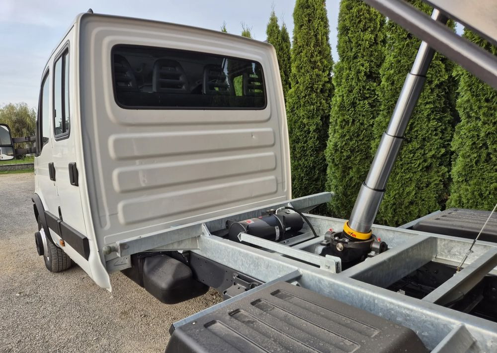 Iveco 60c17 50C15 35C15 / 3.0 170KM - Komercauto pašizgāzējs: foto 4 Iveco 60c17 50C15 35C15 / 3.0 170KM - Komercauto pašizgāzējs: foto 4