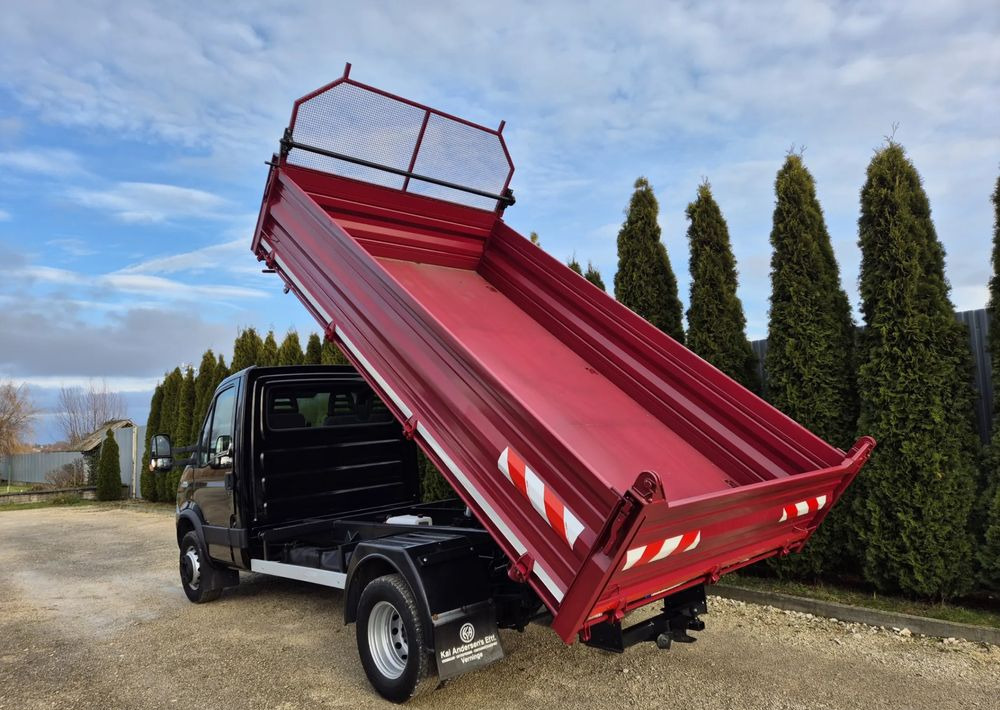 Iveco 65C18 / 3.0 180KM/ Nowa Wywrotka 3-stronna/ - Komercauto pašizgāzējs: foto 3 Iveco 65C18 / 3.0 180KM/ Nowa Wywrotka 3-stronna/ - Komercauto pašizgāzējs: foto 3