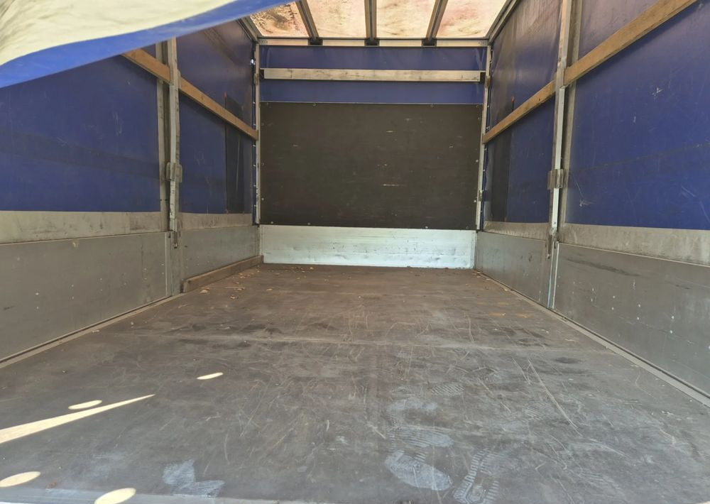 Iveco Iveco 35c14 2.3 140KM Plandeka - Automašīna ar kravas platformu: foto 4 Iveco Iveco 35c14 2.3 140KM Plandeka - Automašīna ar kravas platformu: foto 4