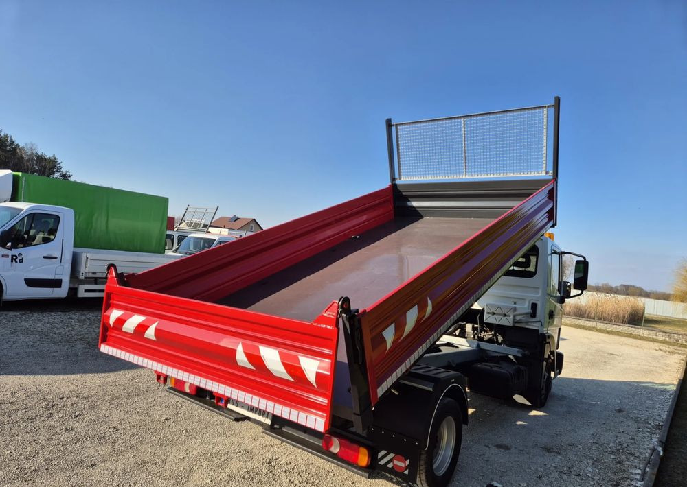 Nissan Atleon 56.13 3.0 130KM - Komercauto pašizgāzējs: foto 4 Nissan Atleon 56.13 3.0 130KM - Komercauto pašizgāzējs: foto 4