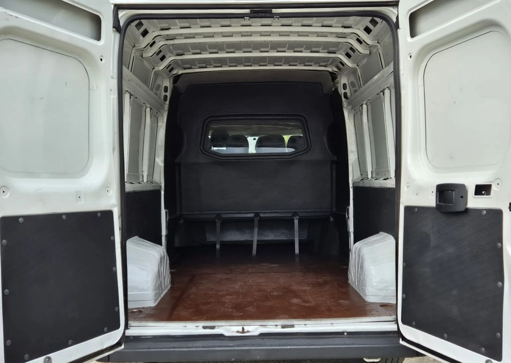 Peugeot Boxer 2.2 130KM Dubel Kabina L3H2 - Kravas-pasažieru furgons: foto 4 Peugeot Boxer 2.2 130KM Dubel Kabina L3H2 - Kravas-pasažieru furgons: foto 4